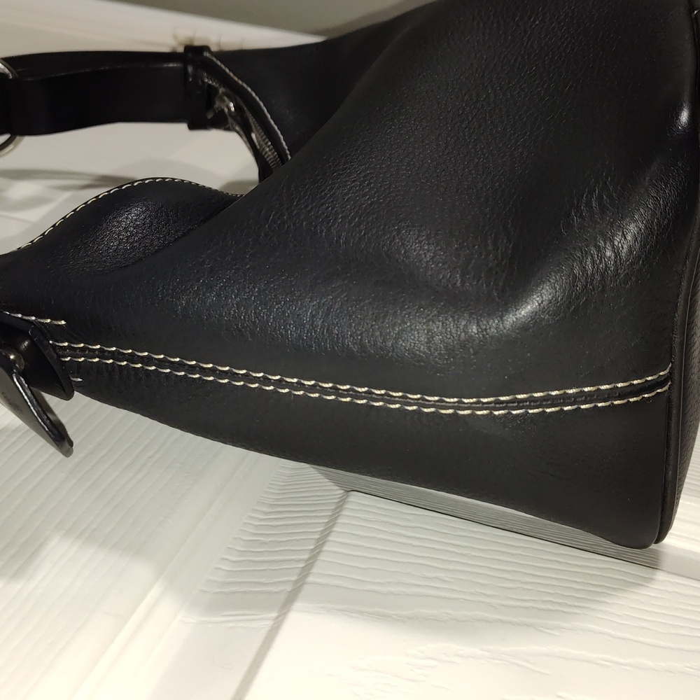 Dooney and Bourke - Picture 7 of 13